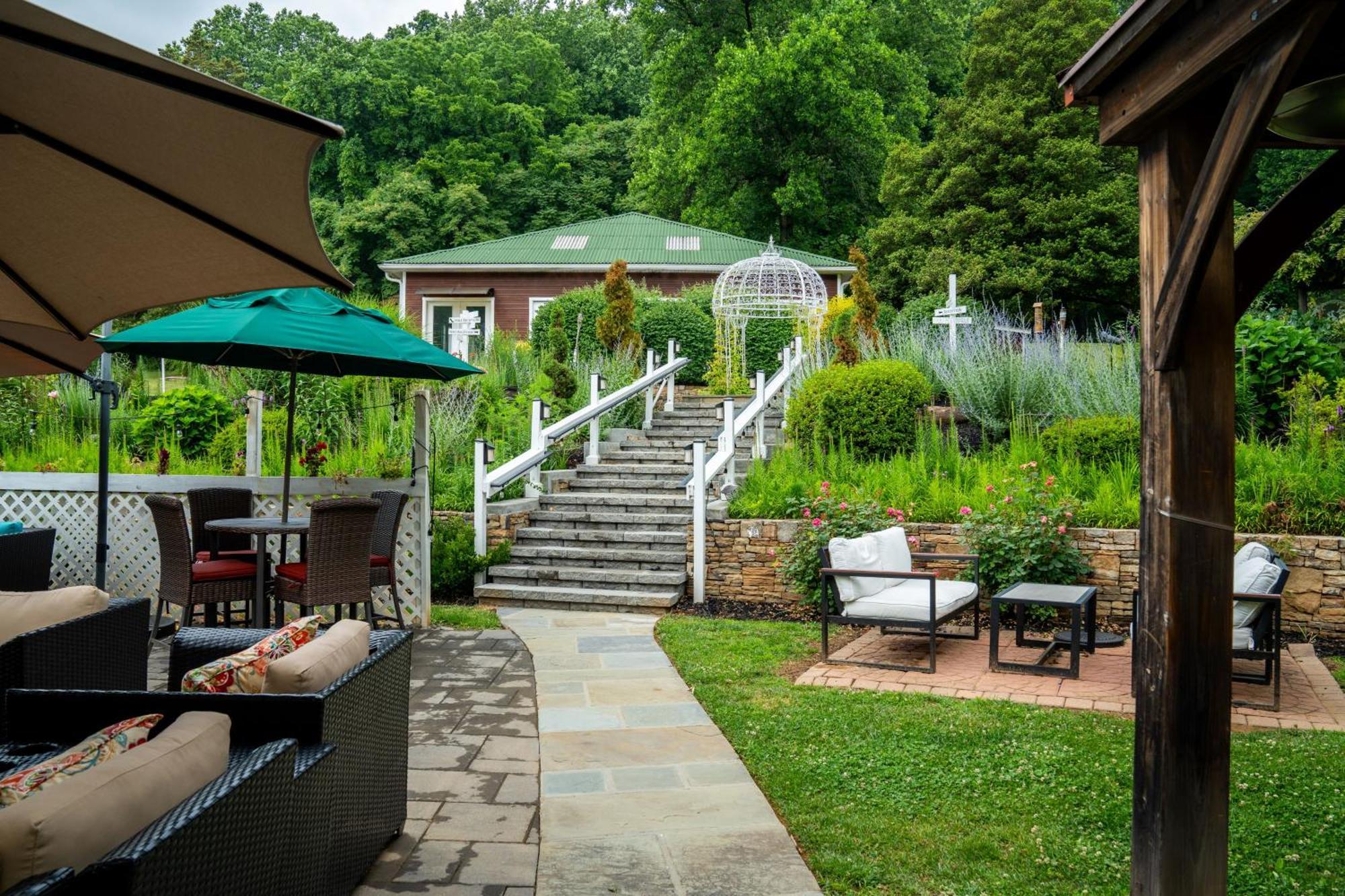 Stone Manor Boutique Inn Britain Zewnętrze zdjęcie